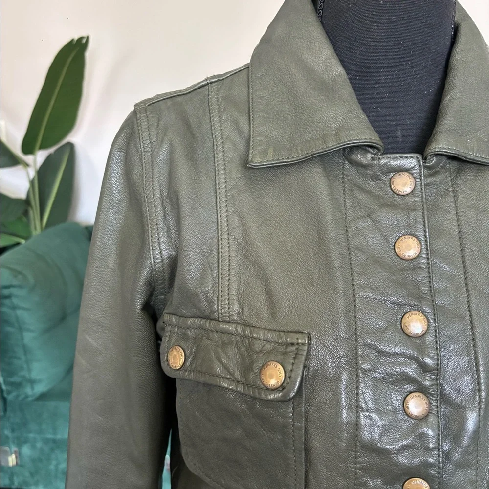 Members Only Vintage Olive Green Leather Jacket - Picture 2 of 16